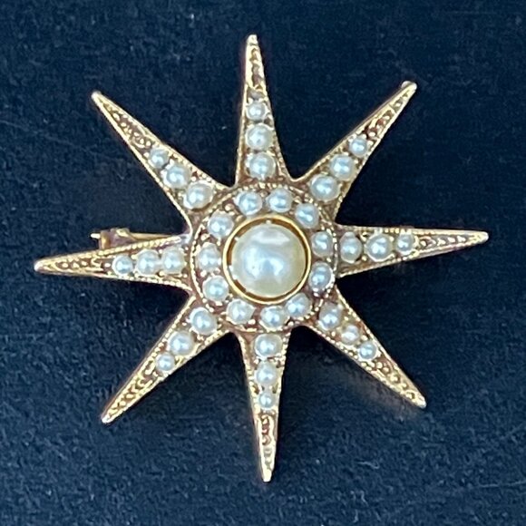 Gold Tone Seed Pearl Eight Point Star Brooch - Picture 8 of 12